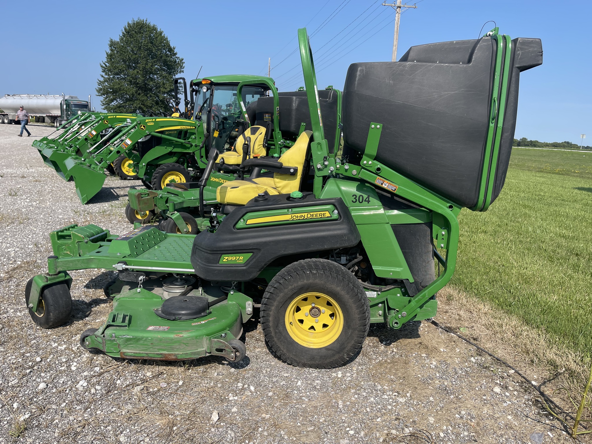  2021 John Deere Z997R at Heritage Tractor in Carthage, IL