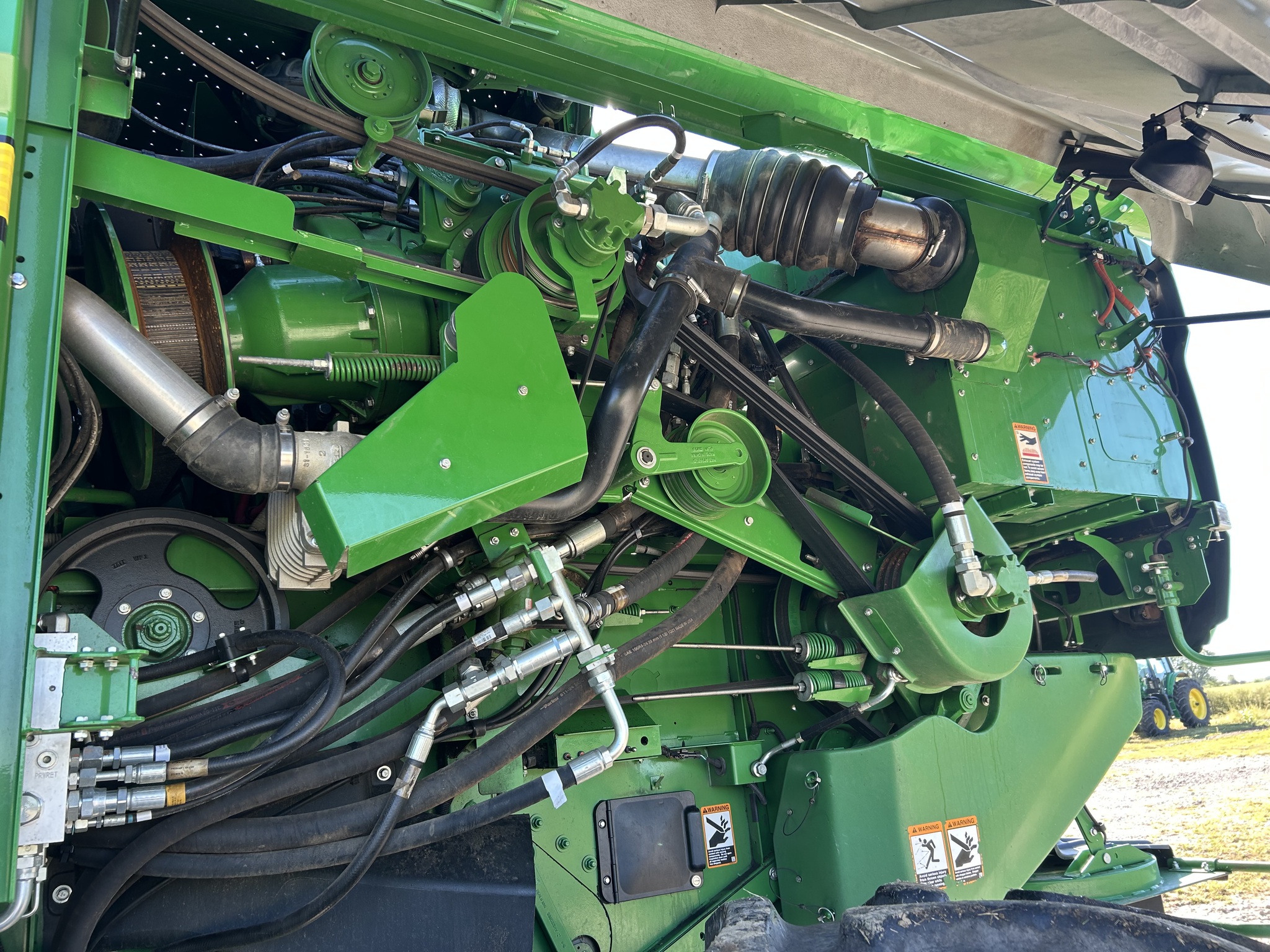  2021 John Deere S780 at Heritage Tractor in Nevada, MO