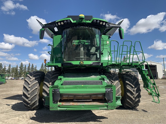 2022 John Deere X9 1100