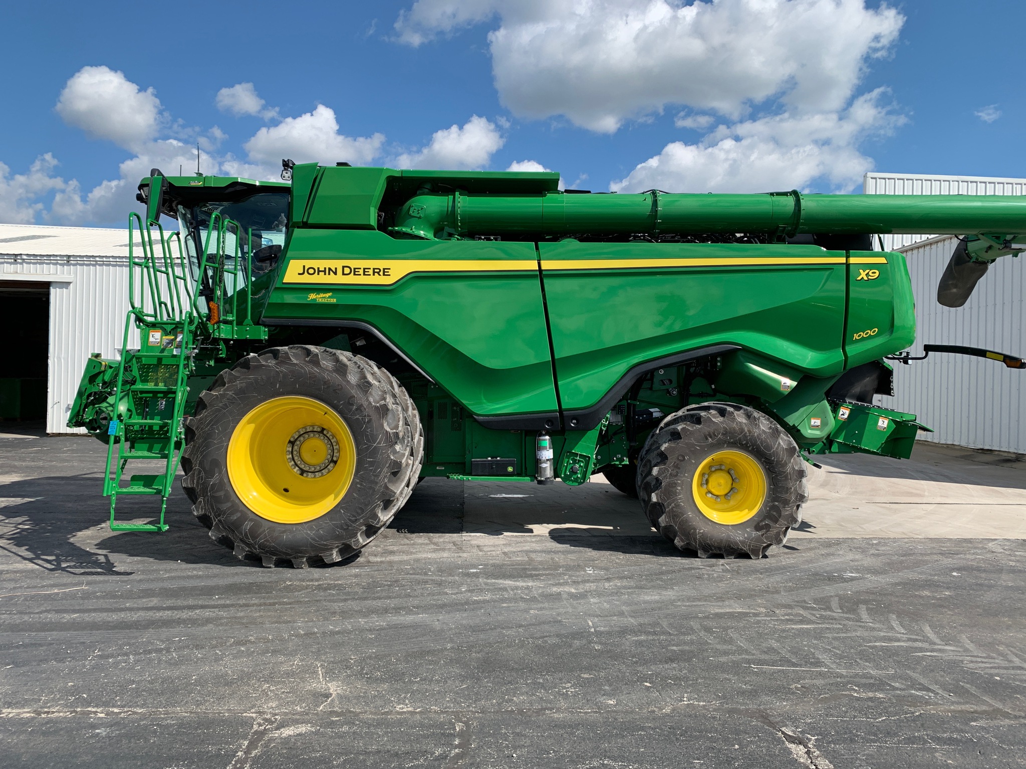  2023 John Deere X9 1000 at Heritage Tractor in Lamar, MO