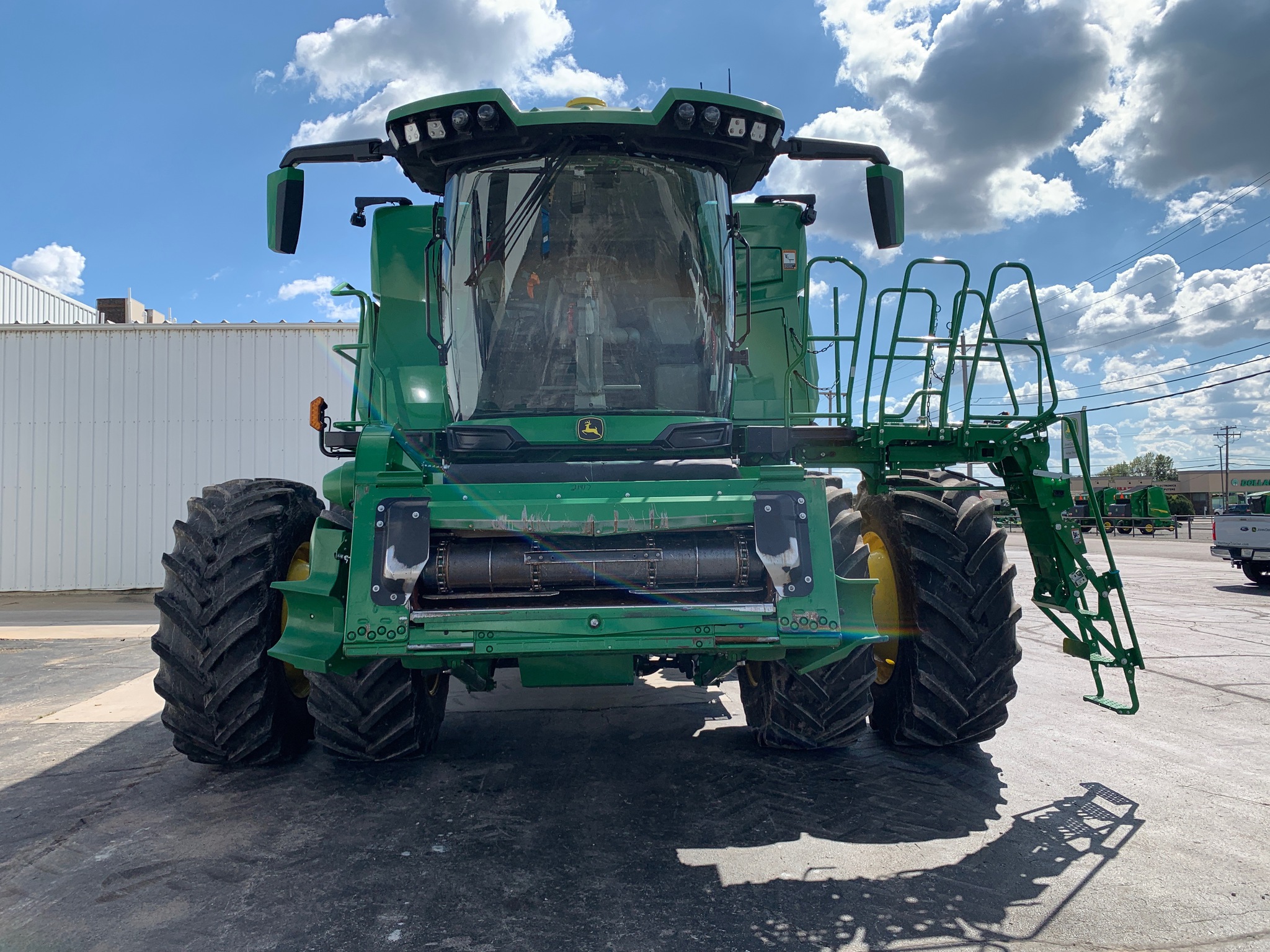  2023 John Deere X9 1000 at Heritage Tractor in Lamar, MO