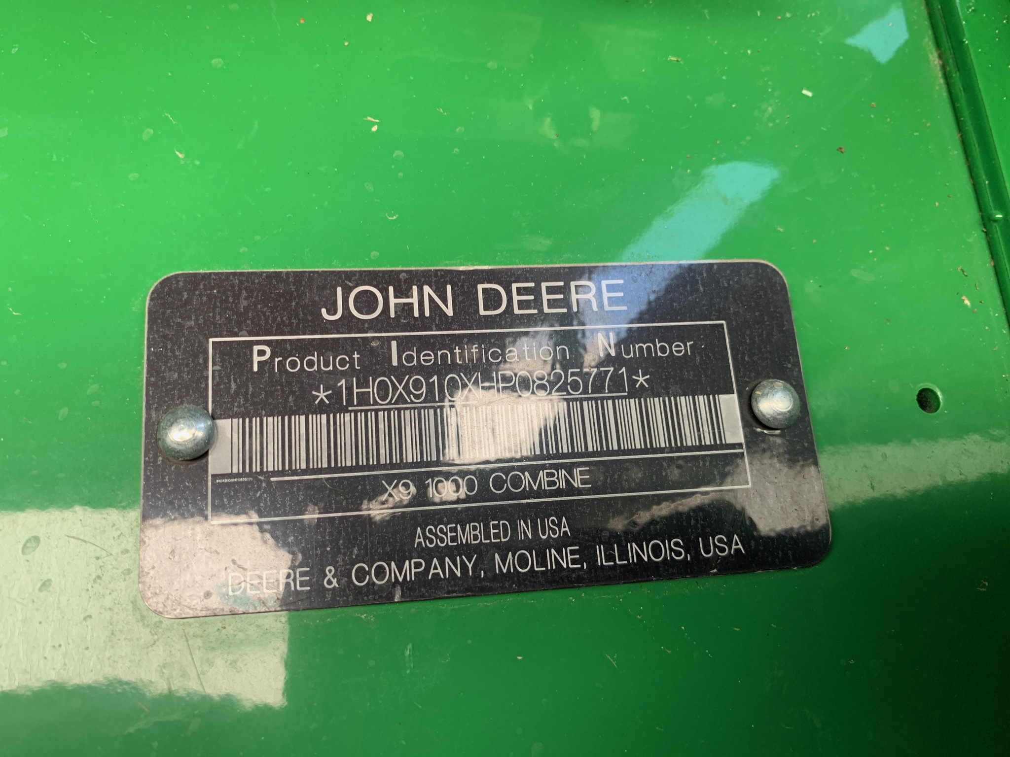  2023 John Deere X9 1000 at Heritage Tractor in Lamar, MO