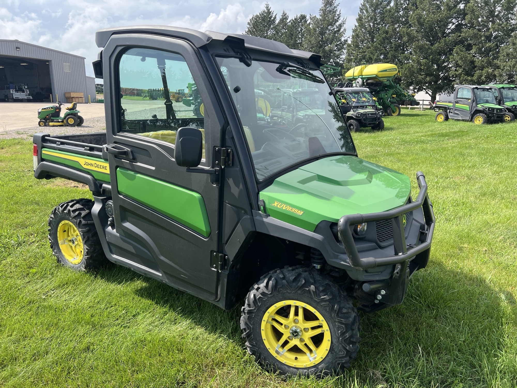 2021 John Deere XUV 835M Image 11