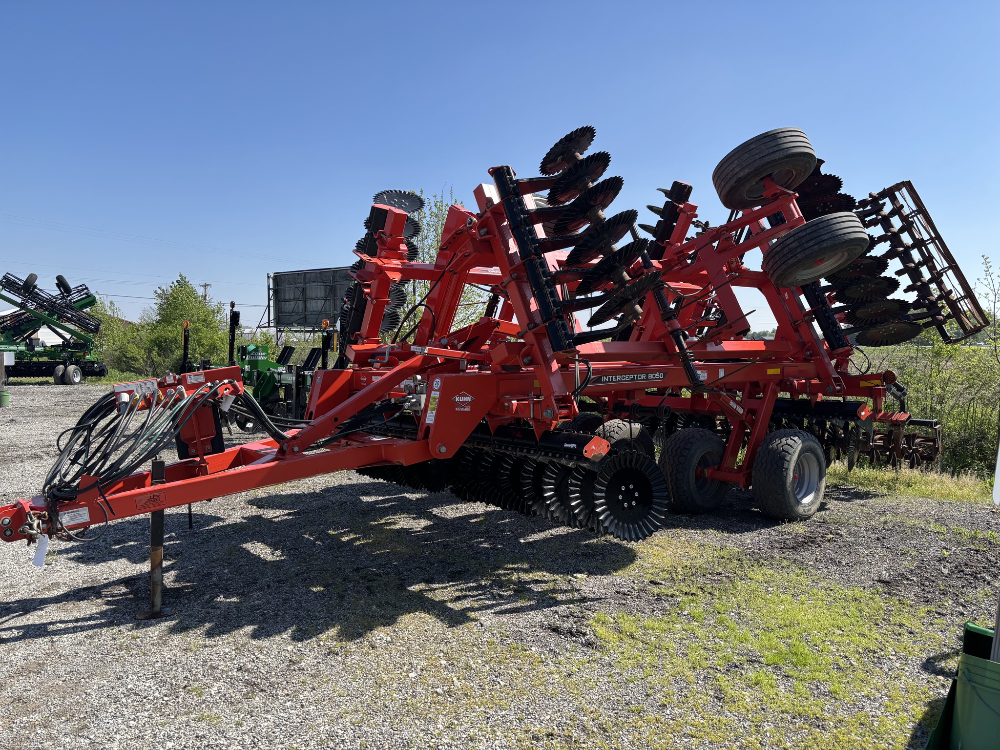 Used 2018 Krause 8050-20 Vertical Tillage at Koenig Equipment in Greenfield, IN - PhotoXL3