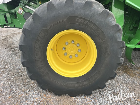 Photo of 2024 John Deere S780