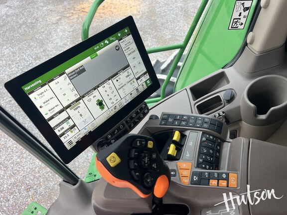 Photo of 2024 John Deere S780