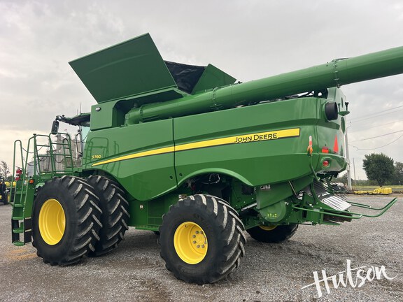 Photo of 2024 John Deere S780