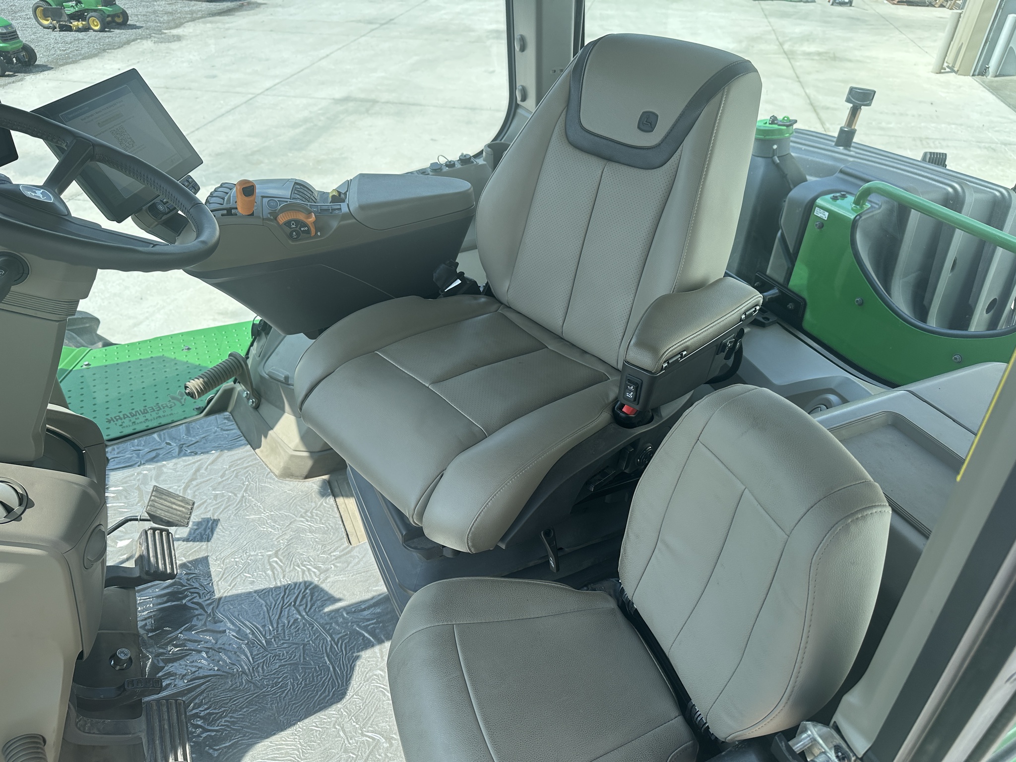 2024 John Deere 9R 590 Image 10