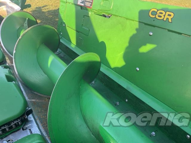 Used 2023 John Deere C8R Corn and Row Crop headers at Koenig Equipment in Urbana, OH - PhotoXL17
