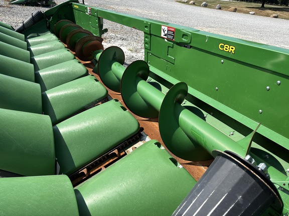Used 2023 John Deere C8R Corn and Row Crop headers at Koenig Equipment in Urbana, OH - Photo4