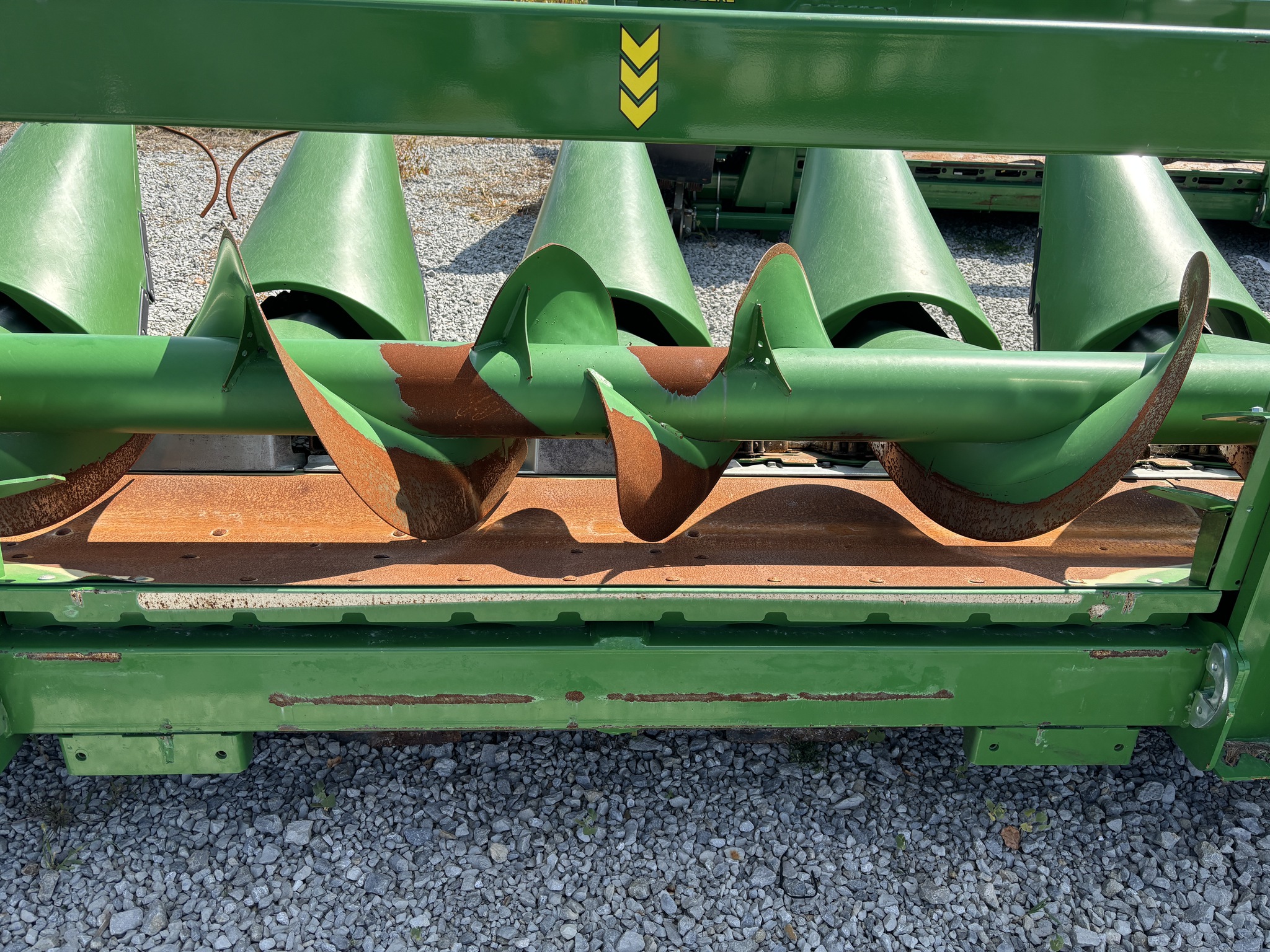 Used 2023 John Deere C8R Corn and Row Crop headers at Koenig Equipment in Urbana, OH - PhotoXL5