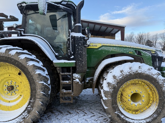 Photo of 2024 John Deere 8R 310
