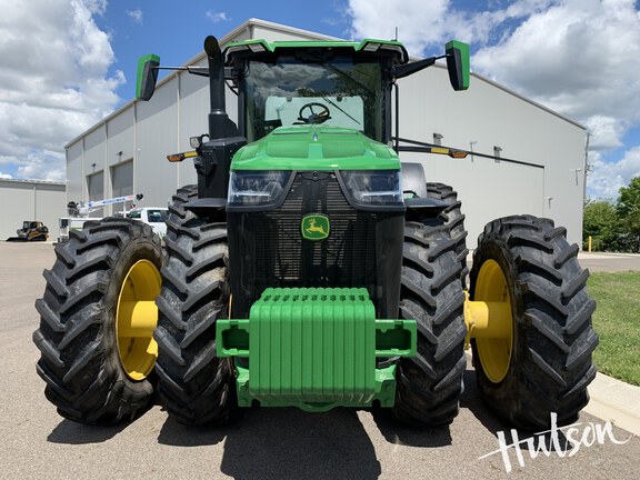 Photo of 2024 John Deere 8R 310