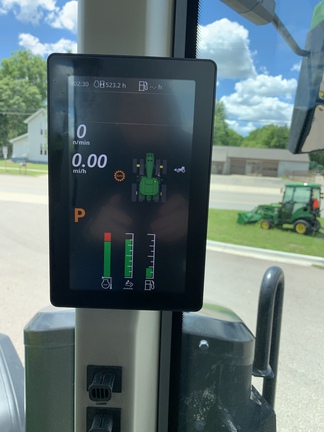 Photo of 2024 John Deere 8R 310