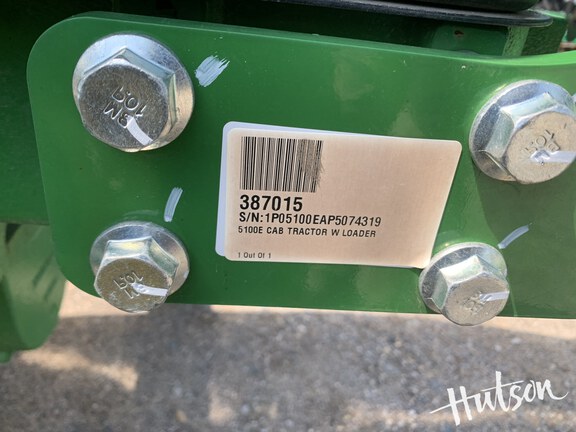Photo of 2024 John Deere 5100E