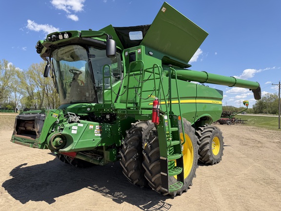 2023 John Deere S780 - Photo7