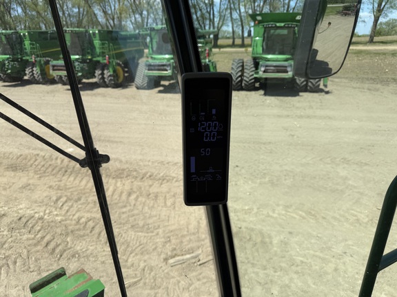 2023 John Deere S780 - Photo47