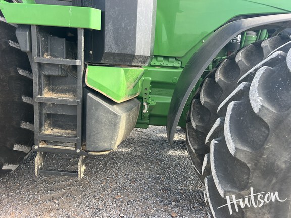 Photo of 2024 John Deere 8R 370