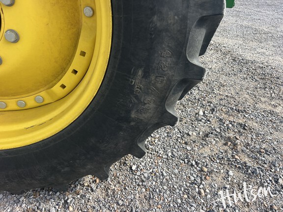 Photo of 2024 John Deere 8R 370