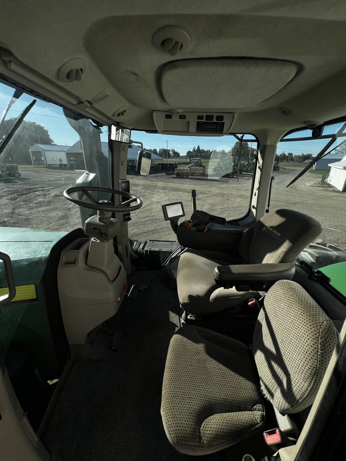 2014 John Deere 9410R Image 12