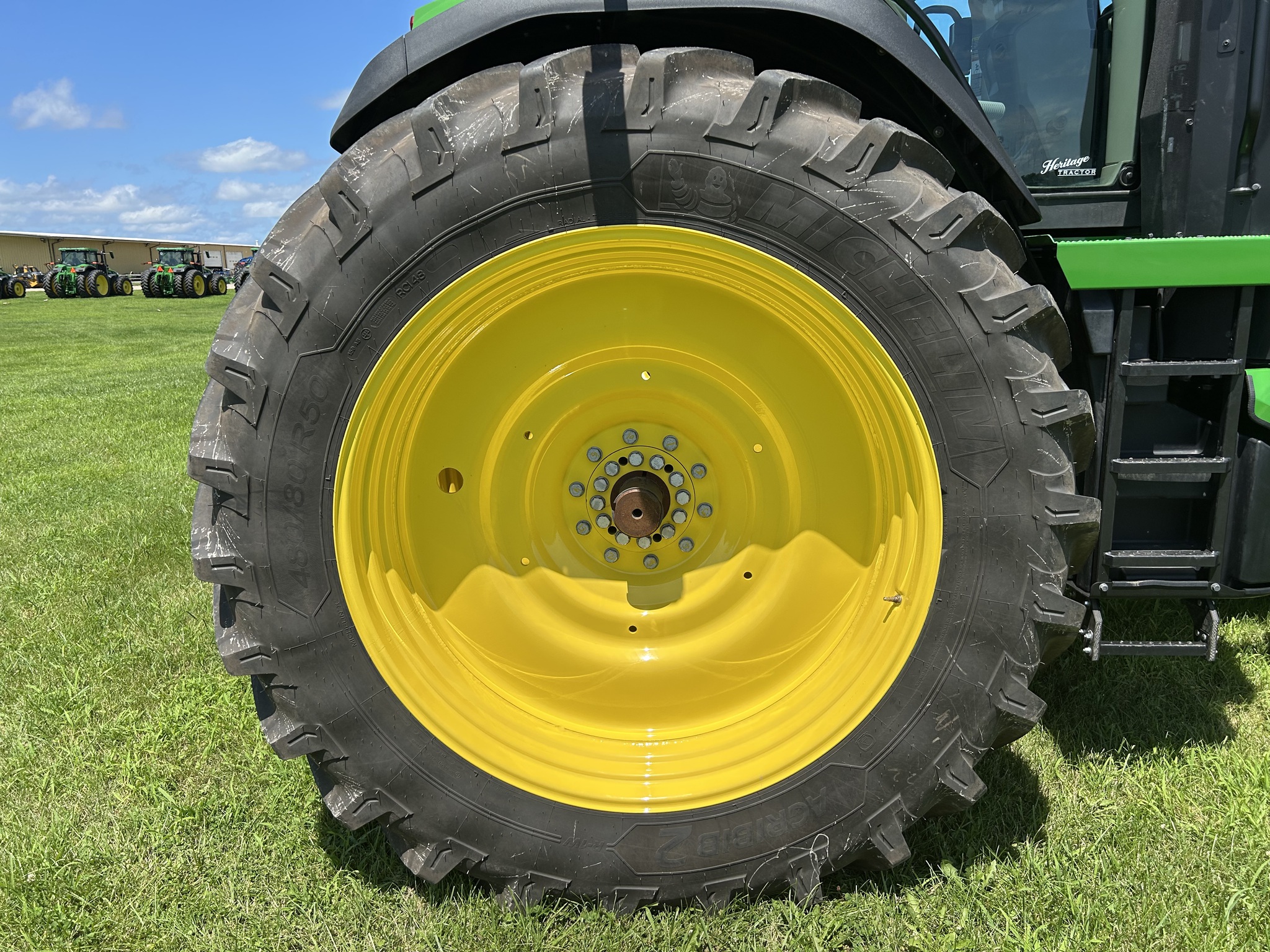  2024 John Deere 8R 250 at Heritage Tractor in Lacon, IL