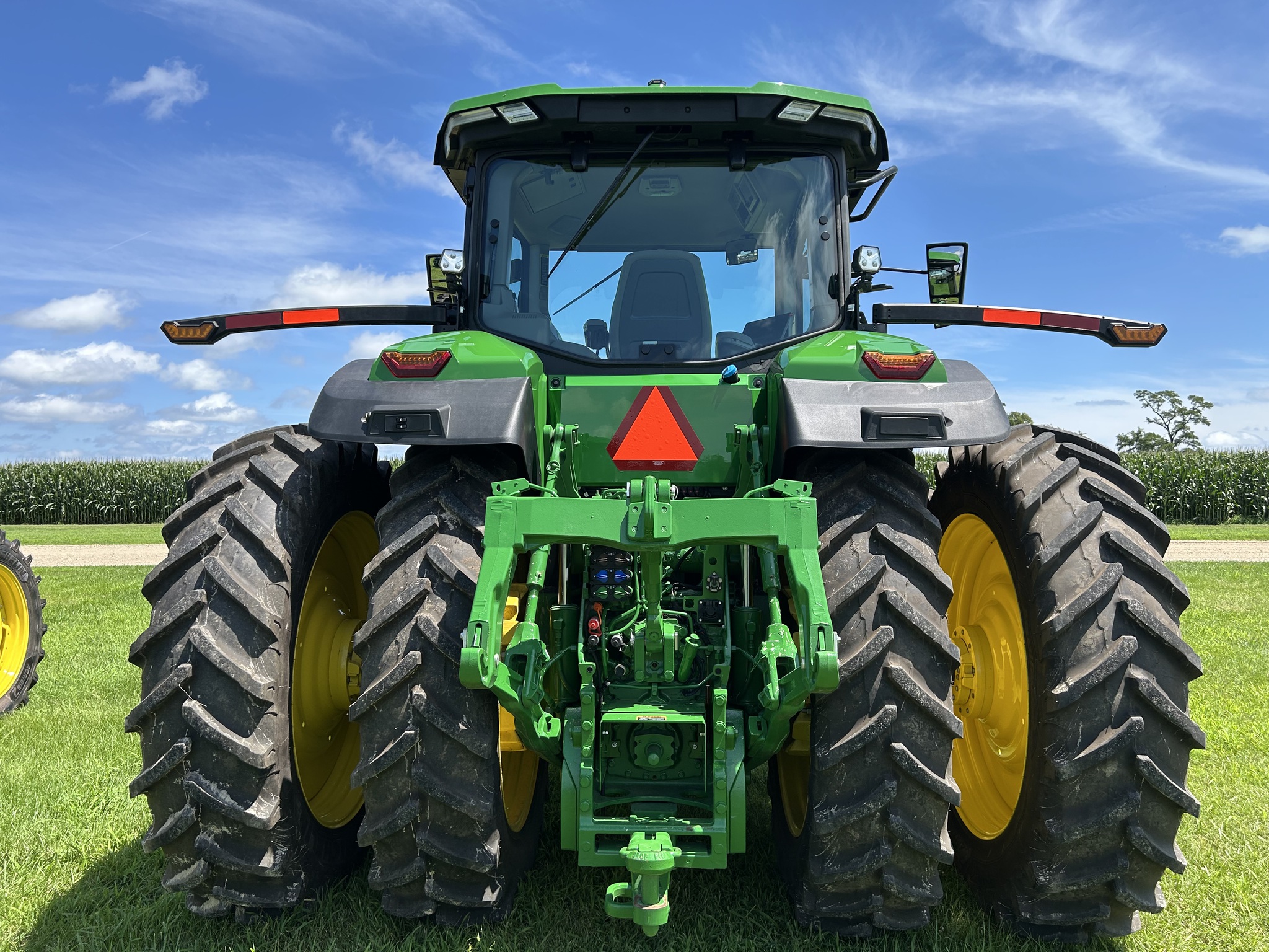  2024 John Deere 8R 250 at Heritage Tractor in Lacon, IL