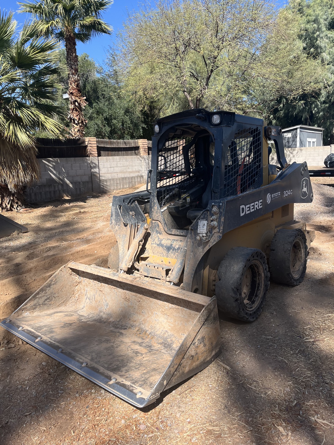 2023 John Deere 324G Image 14