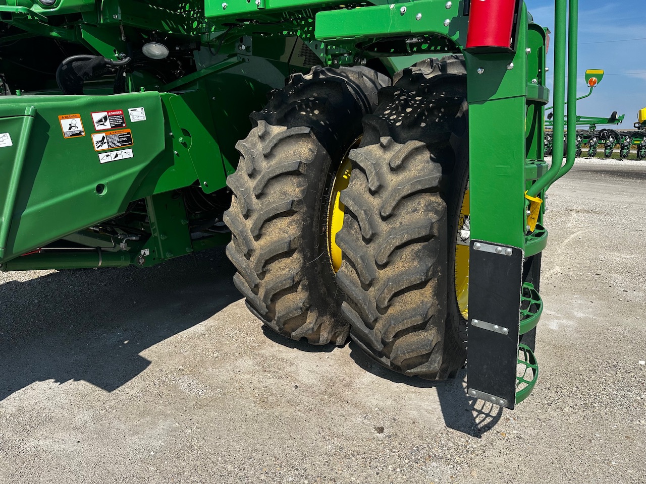  2021 John Deere S770 at Heritage Tractor in Galesburg, IL