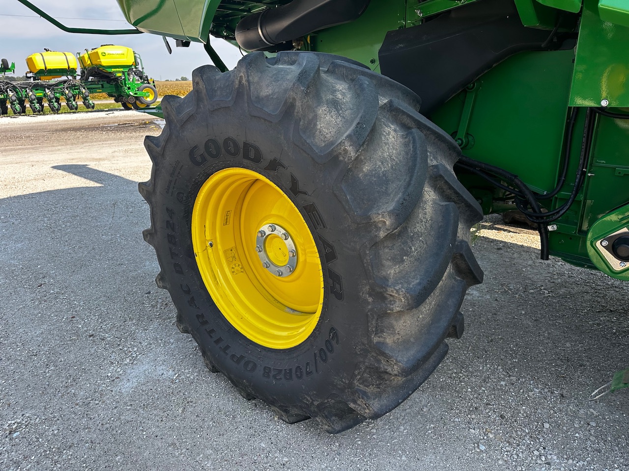  2021 John Deere S770 at Heritage Tractor in Galesburg, IL