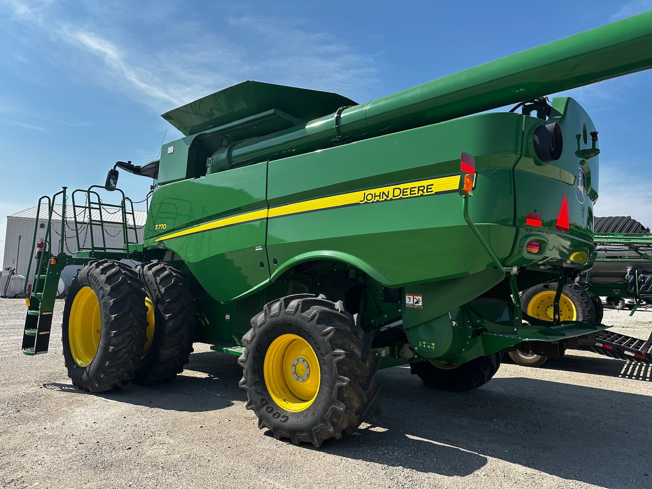  2021 John Deere S770 at Heritage Tractor in Galesburg, IL