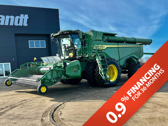Photo of a 2024 John Deere X9 1100