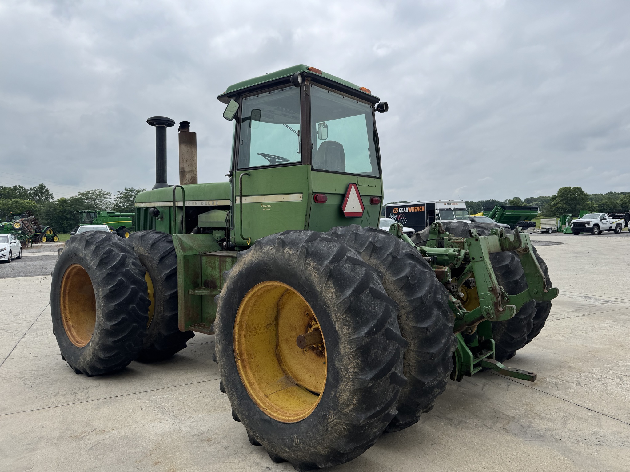1975 John Deere 8430 Image 6