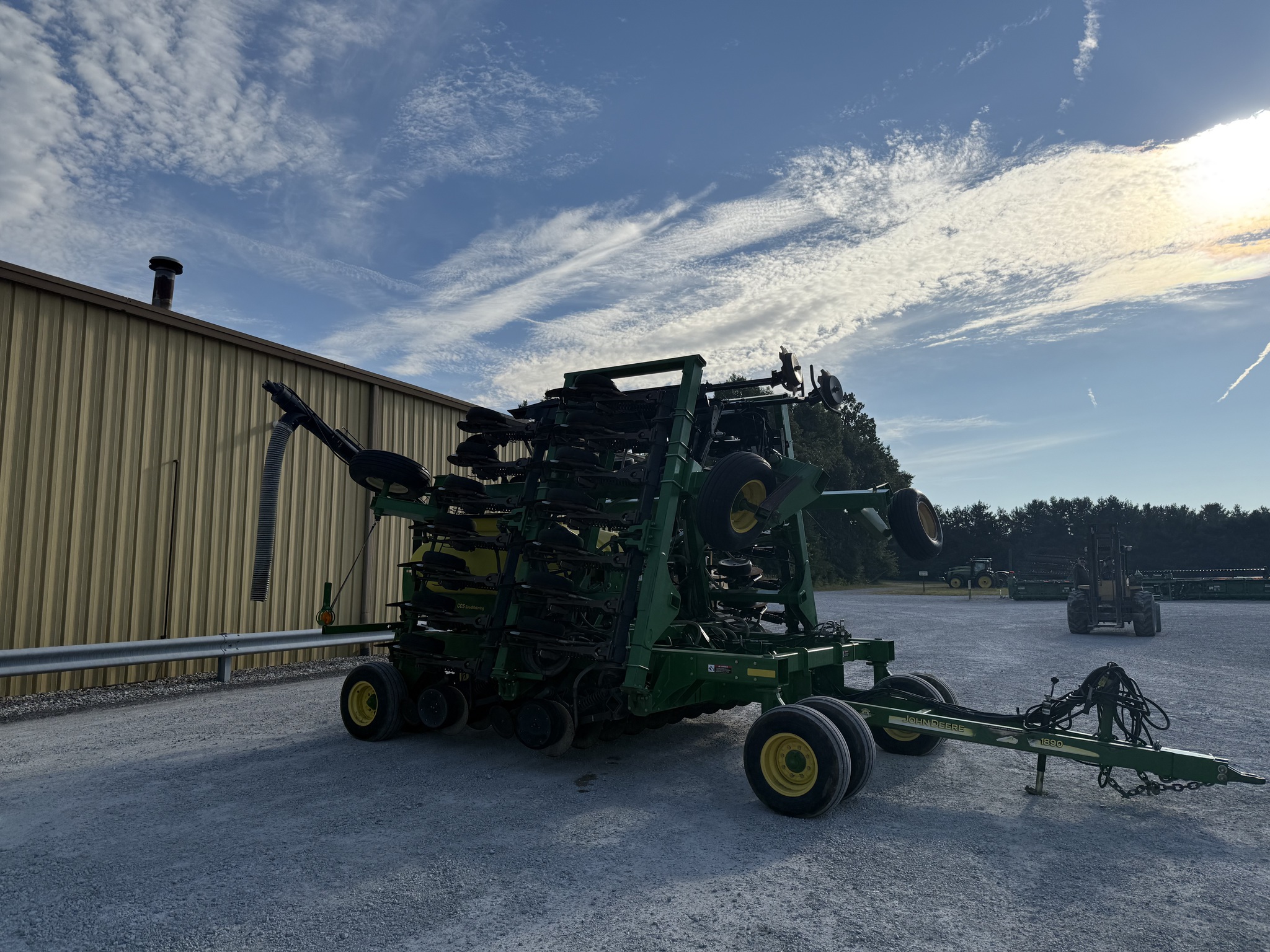 2004 John Deere 1890 Image 3