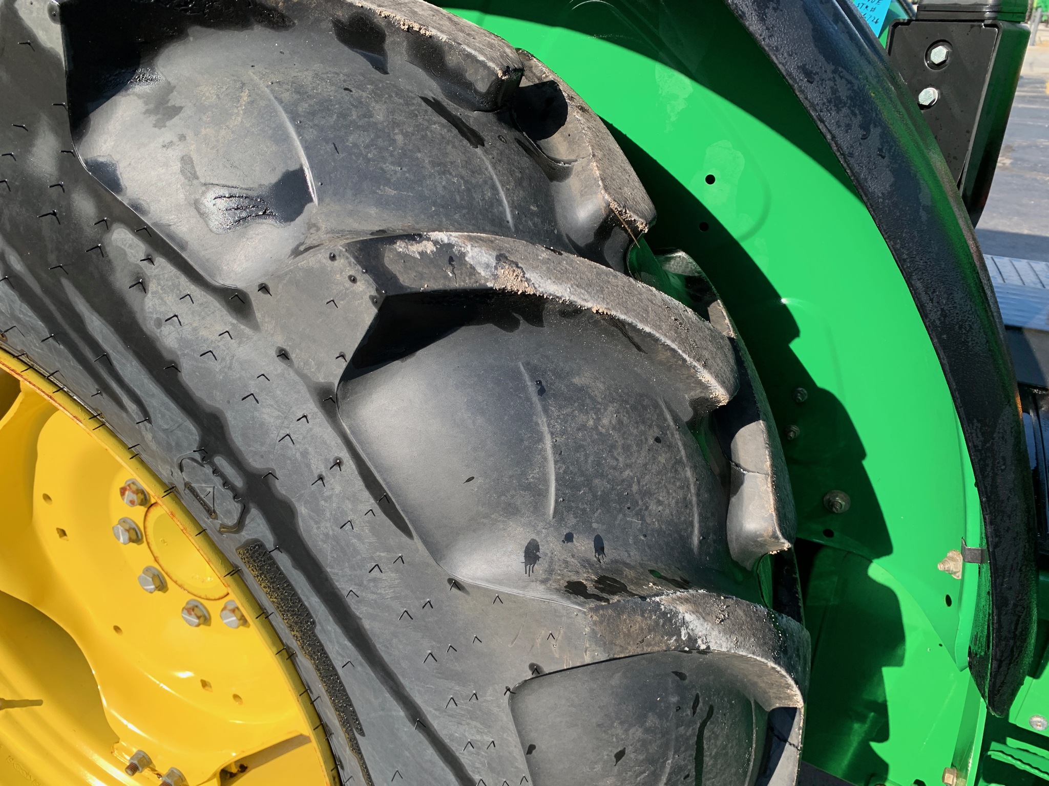  2019 John Deere 5090E at Heritage Tractor in Lamar, MO