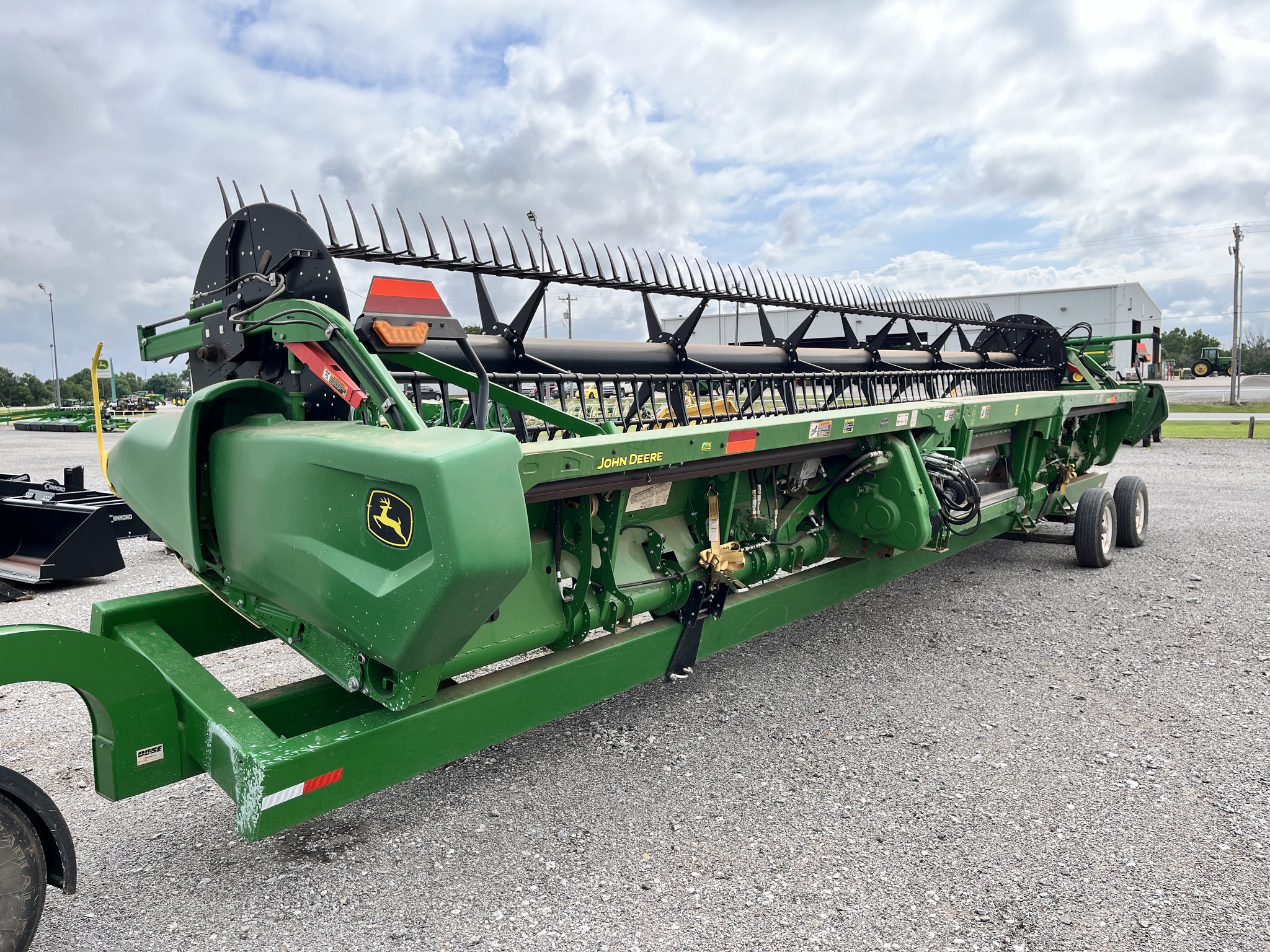 2023 John Deere RD35F Image 3