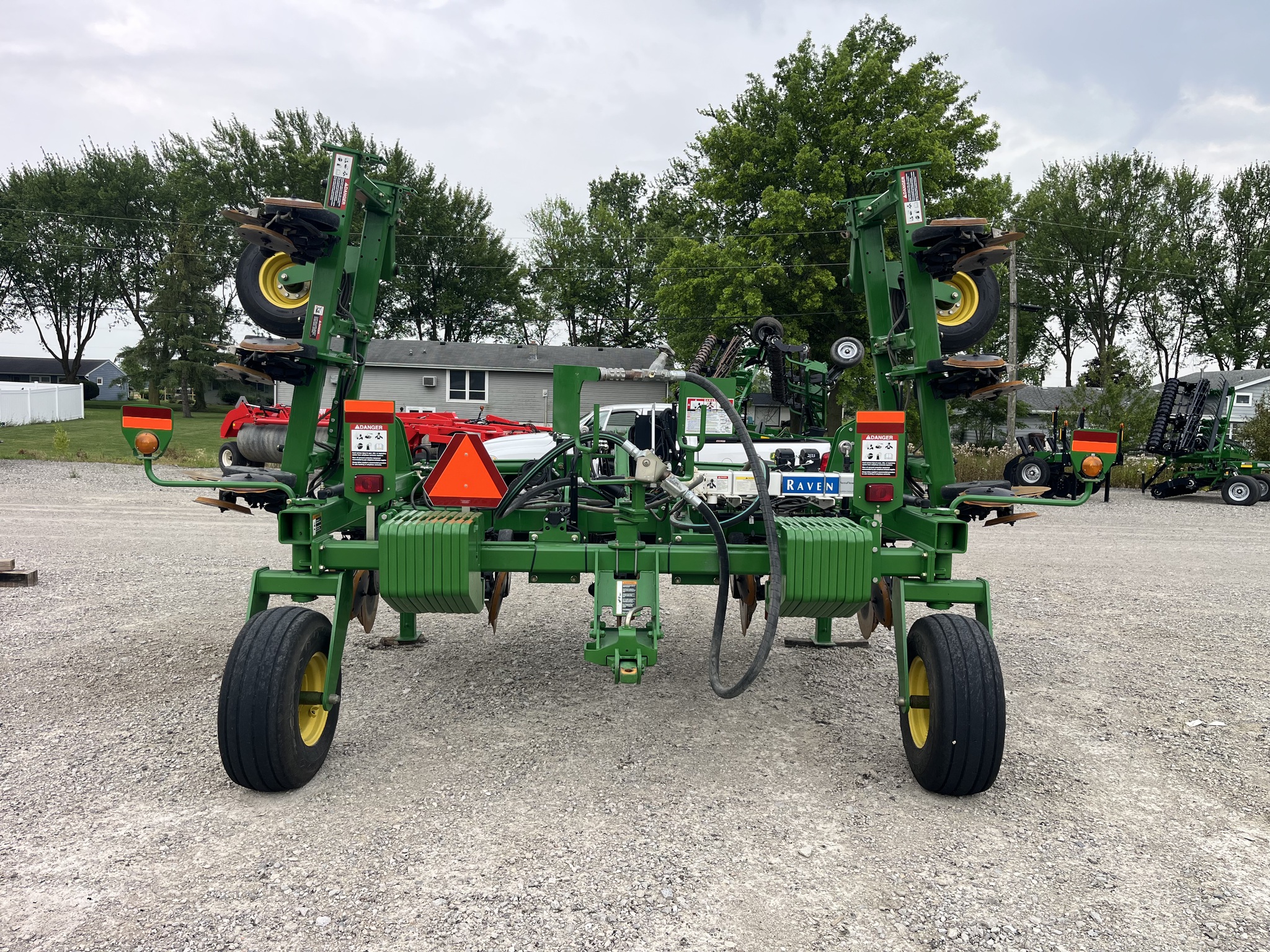 2011 John Deere 2510H Image 4