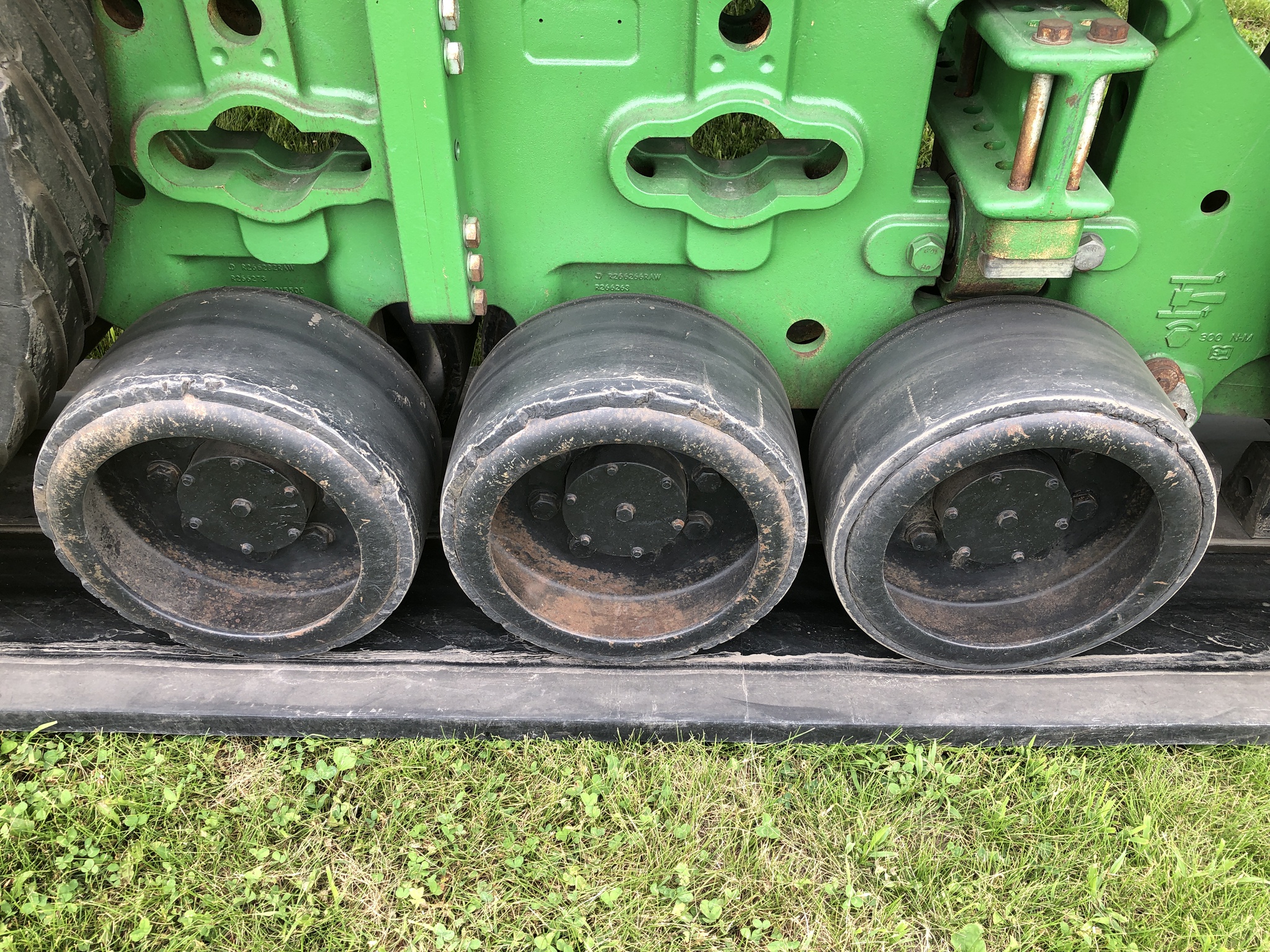 2016 John Deere 8370RT Image 10