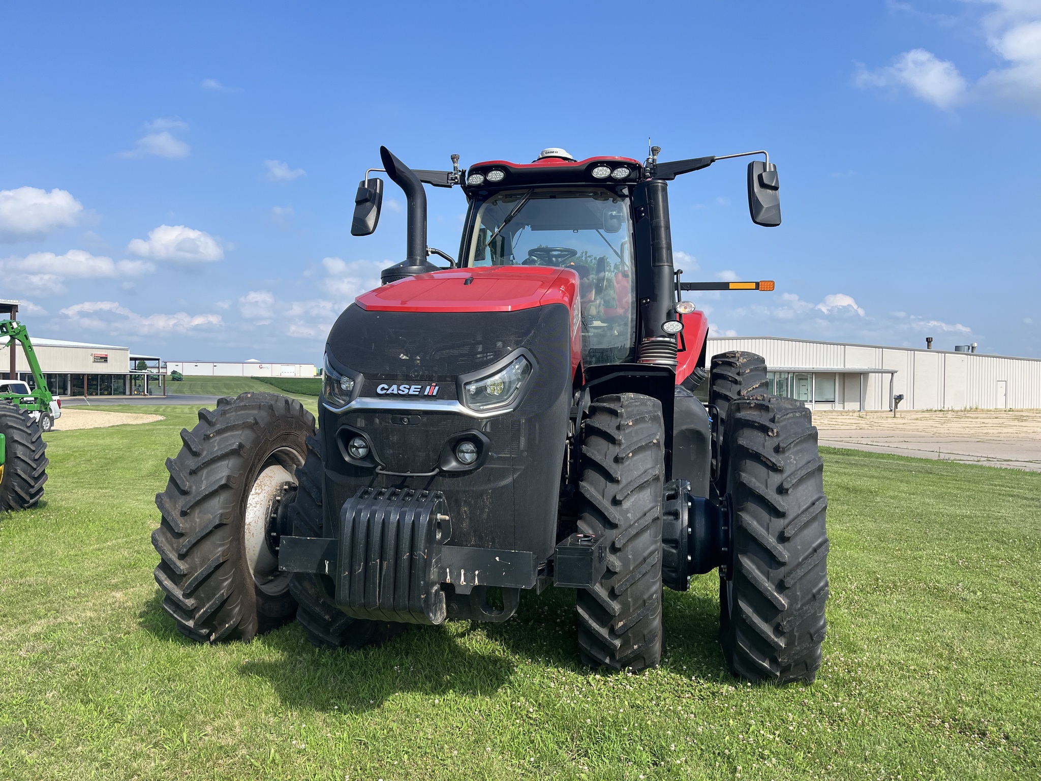  2024 Case IH Magnum 340 AFS at Heritage Tractor in Princeton, IL