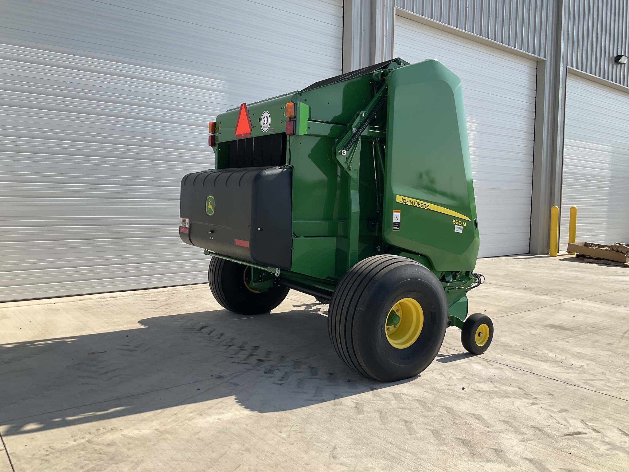 2023 John Deere 560M Image 6