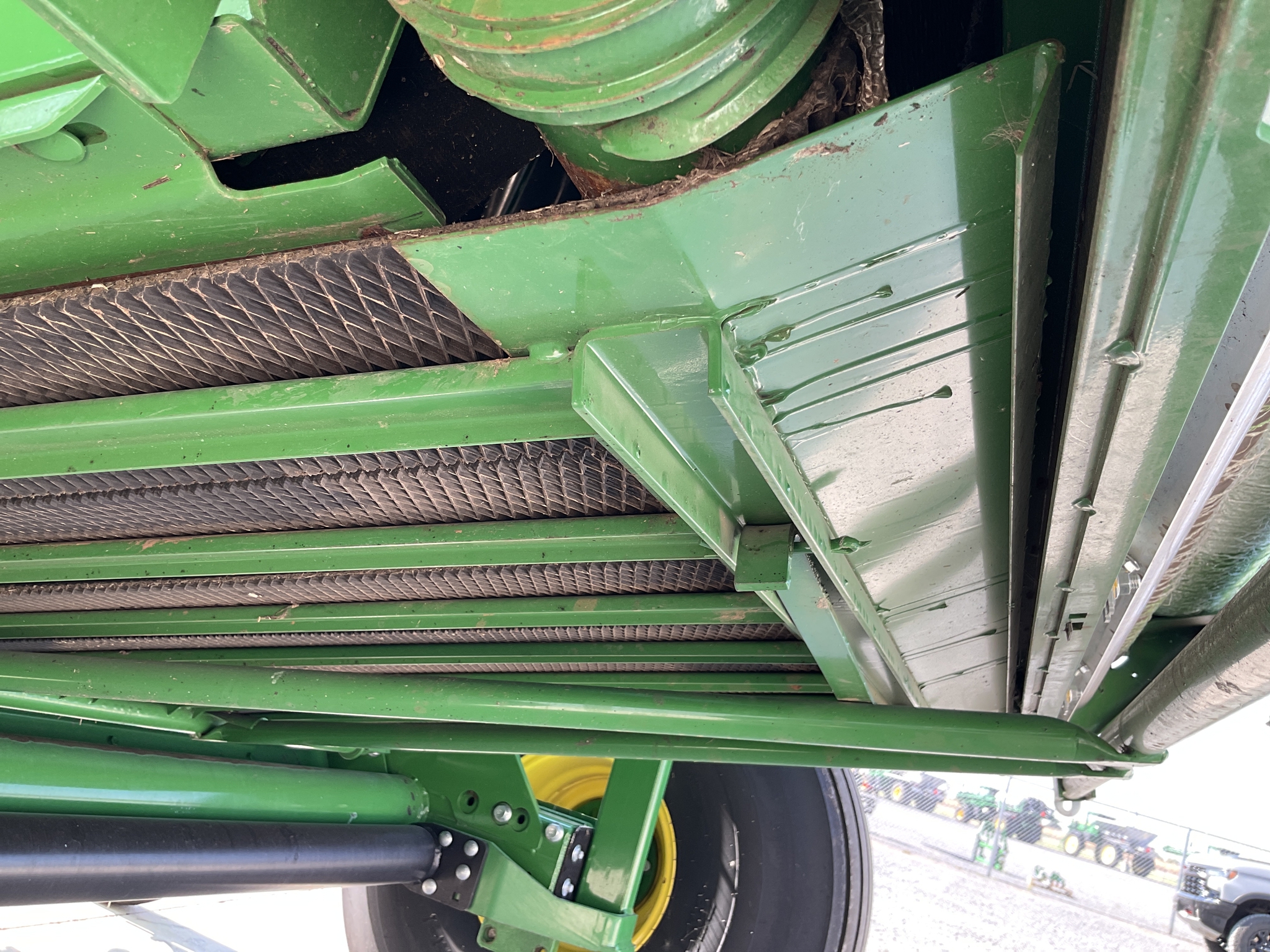 2023 John Deere 560M Image 9