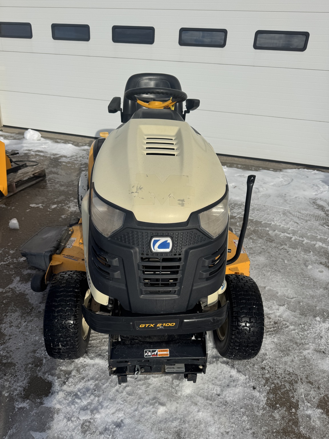 2012 Cub Cadet GTX2100 Image 3
