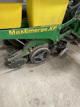 2008 John-Deere 1770NT