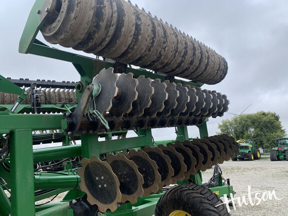 Photo of 2023 John Deere 2680H