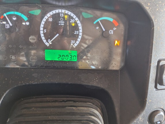 2022 John Deere 5075E