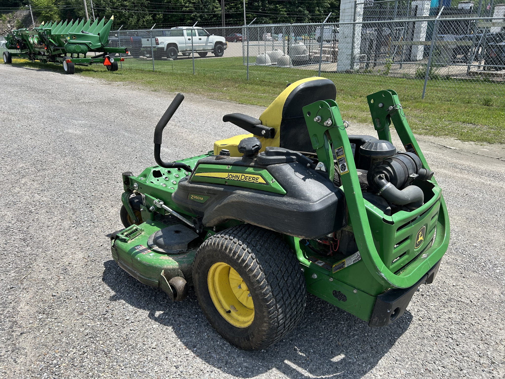 2018 John Deere Z950M Image 3