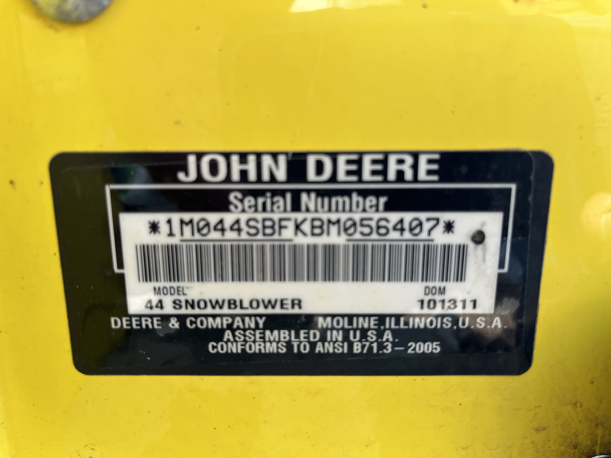 2011 John Deere 44 Image 5
