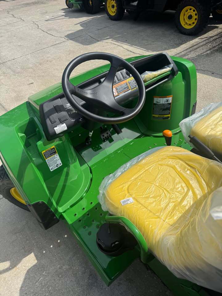 2025 John Deere TX 4X2 Image 6