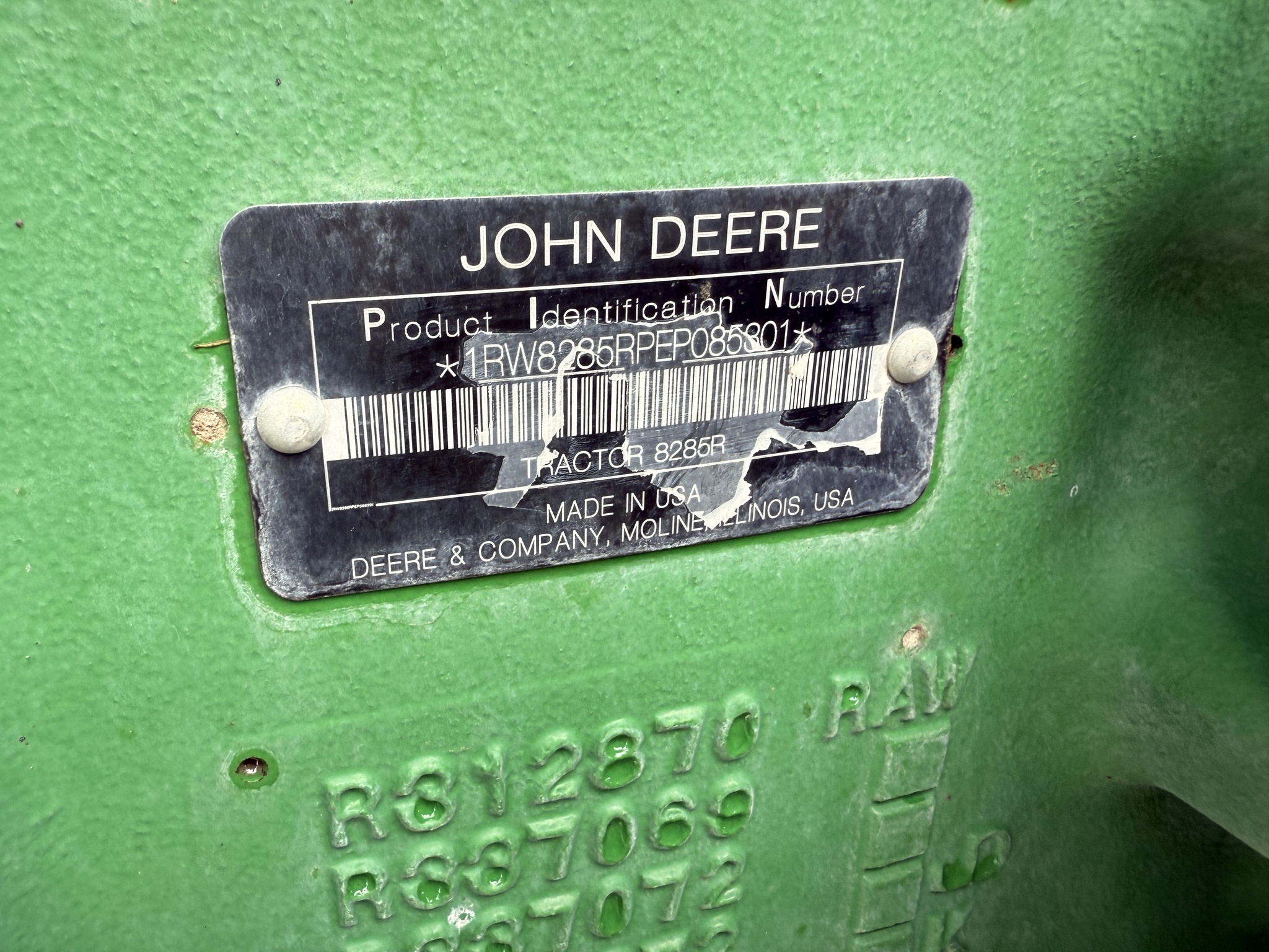 2014 John Deere 8285R Image 12