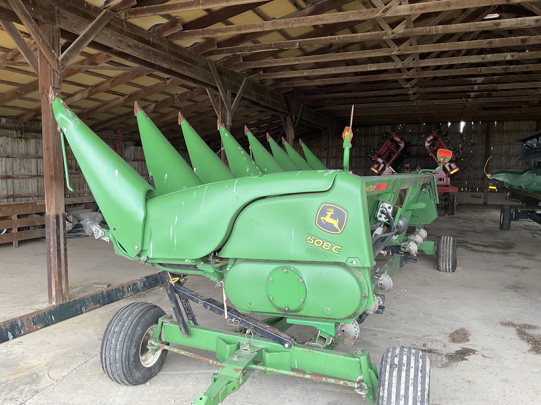 2012 John Deere 608C Image 1