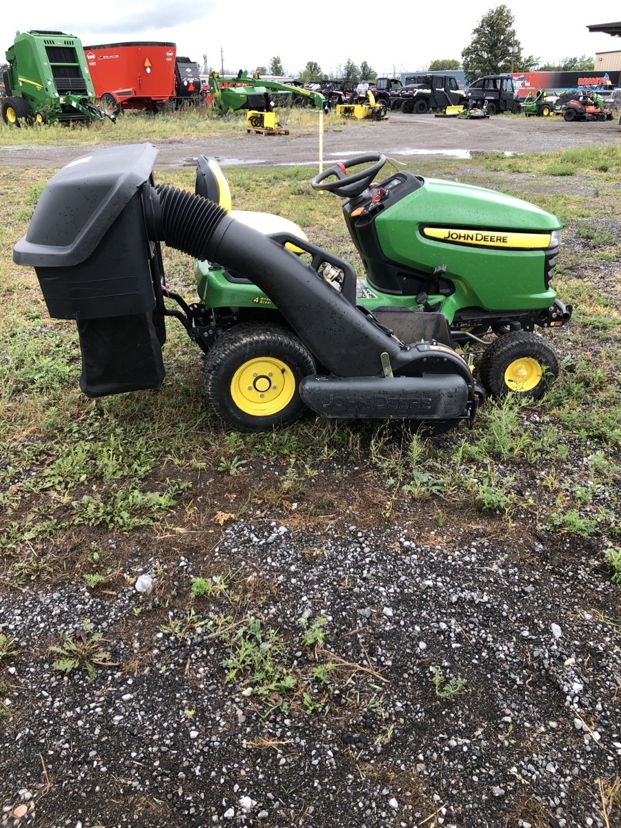 2013 John Deere X324 Image 4